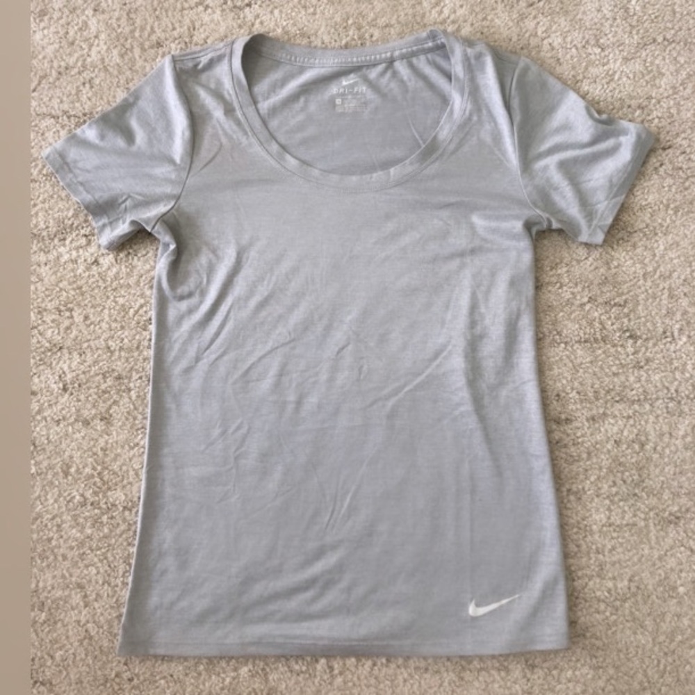 Nike DRI-FIT Shirt